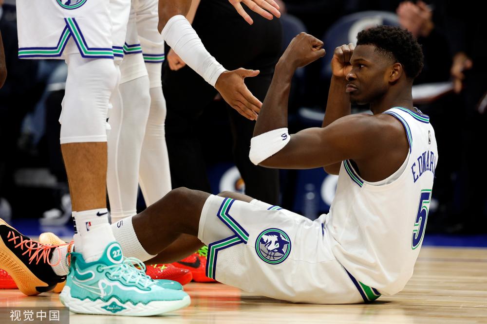 线上广告及 线上广告及