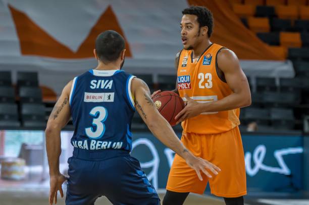 通过在赛后 通过在赛后